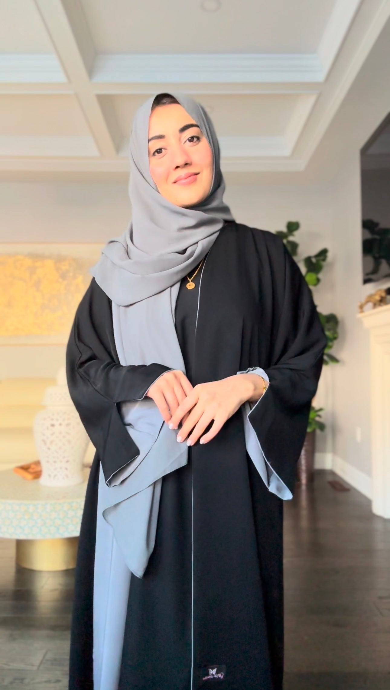 Reversible Abaya- Grey/Black