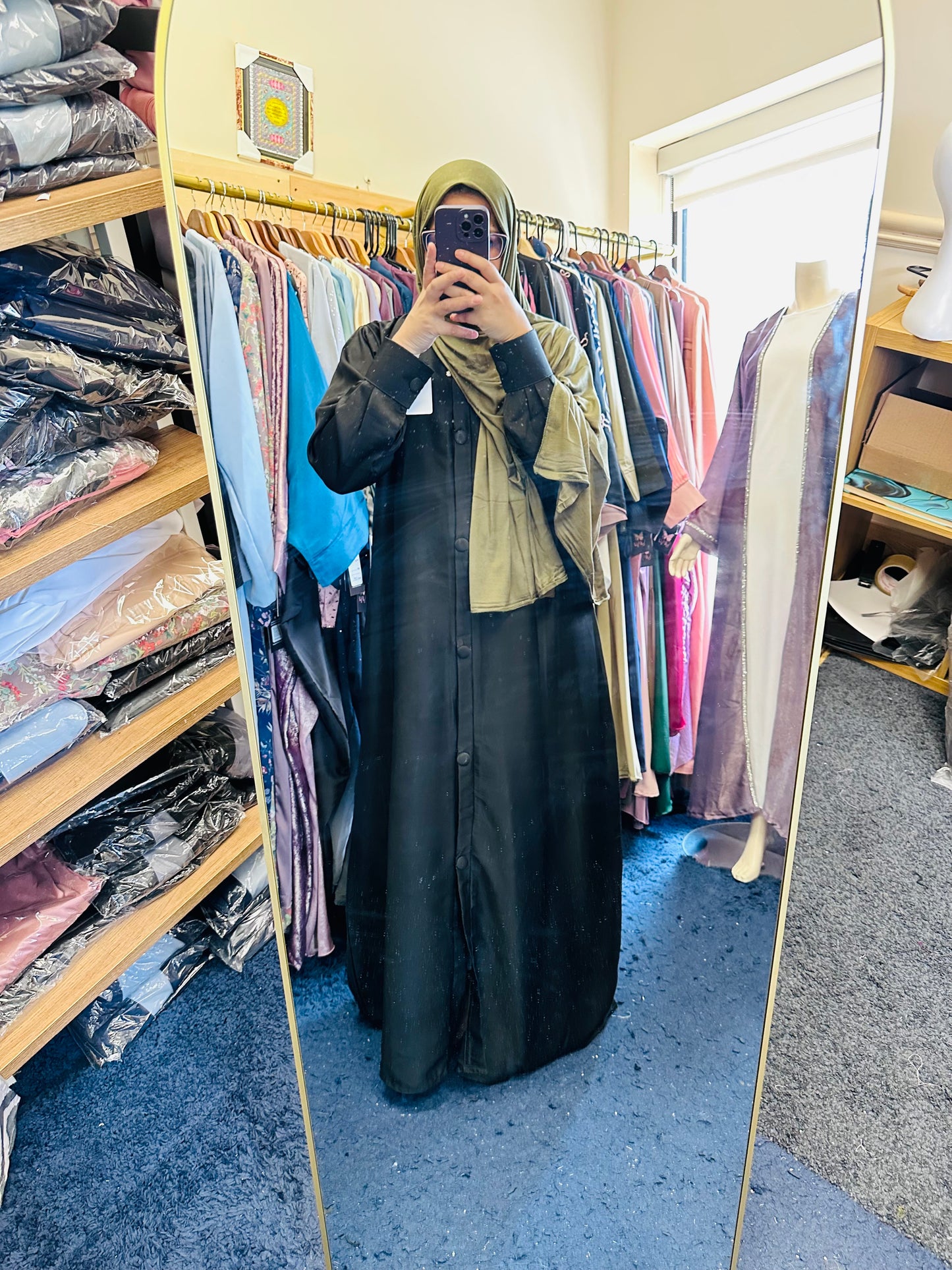 Essential Abaya with buttons-Black