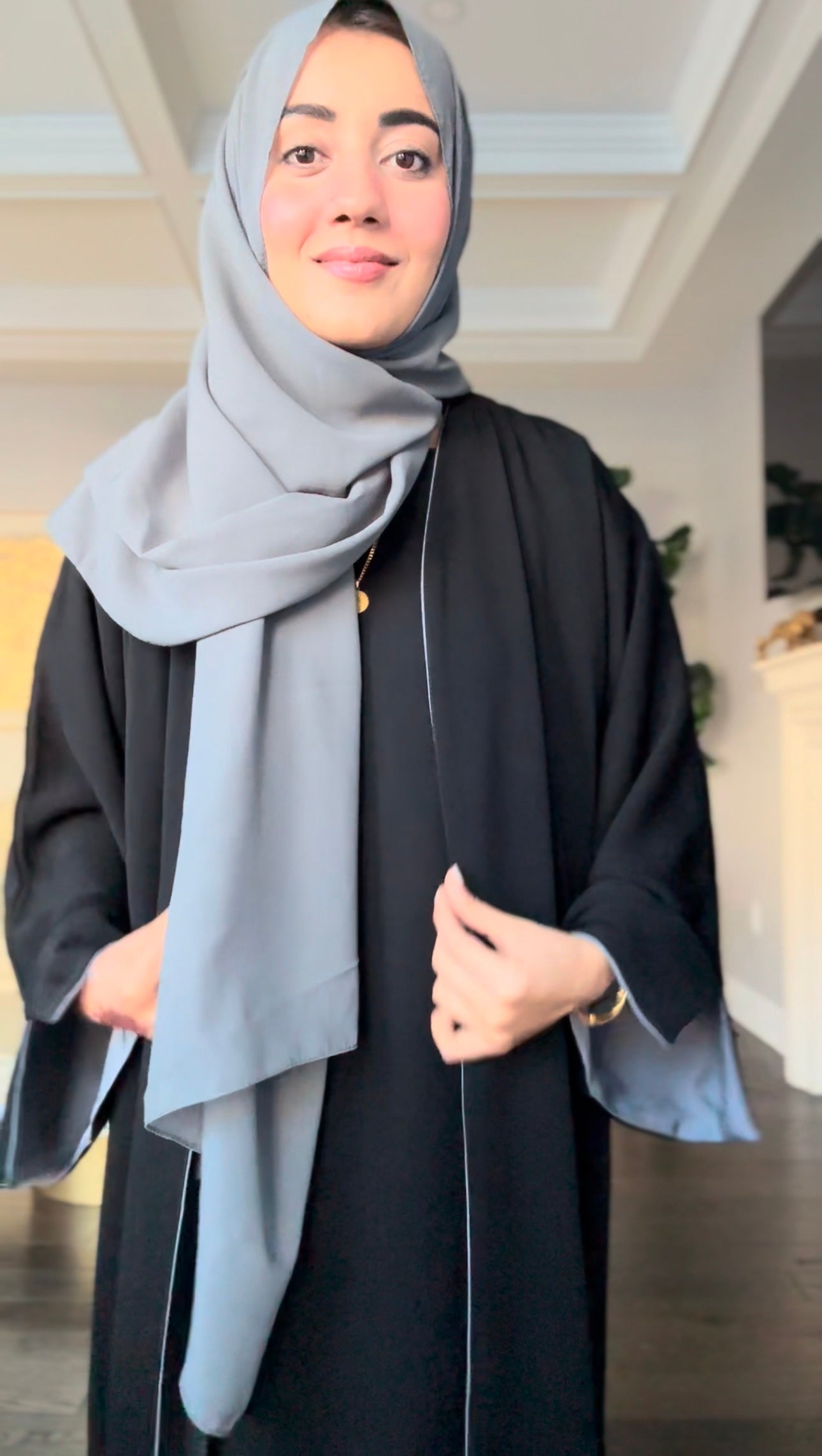 Reversible Abaya- Grey/Black