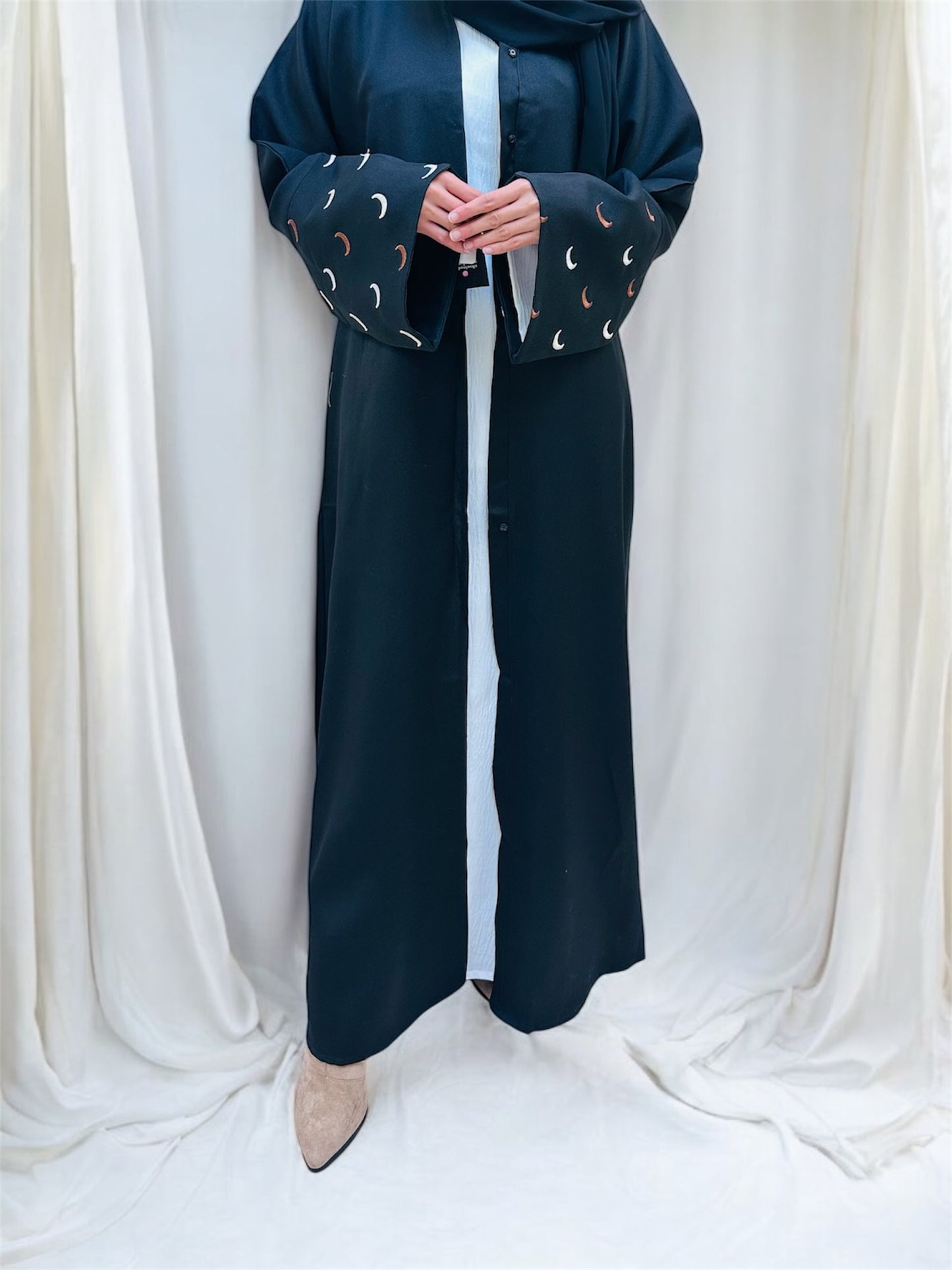 Moon 🌙 Abaya- Black