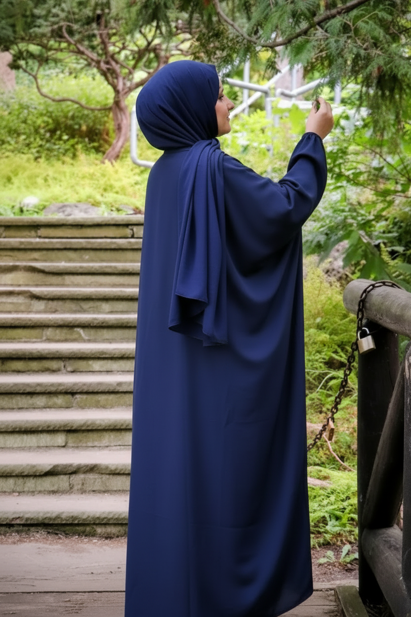 Closed Farasha Abaya-Navy Blue