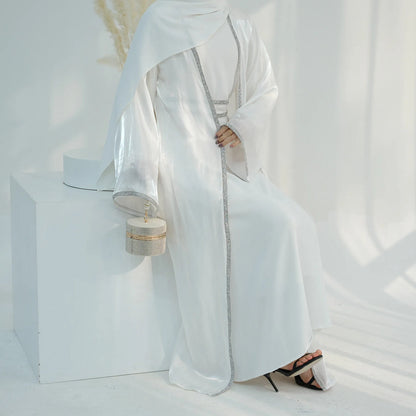 Sarah Diamond Abaya- White