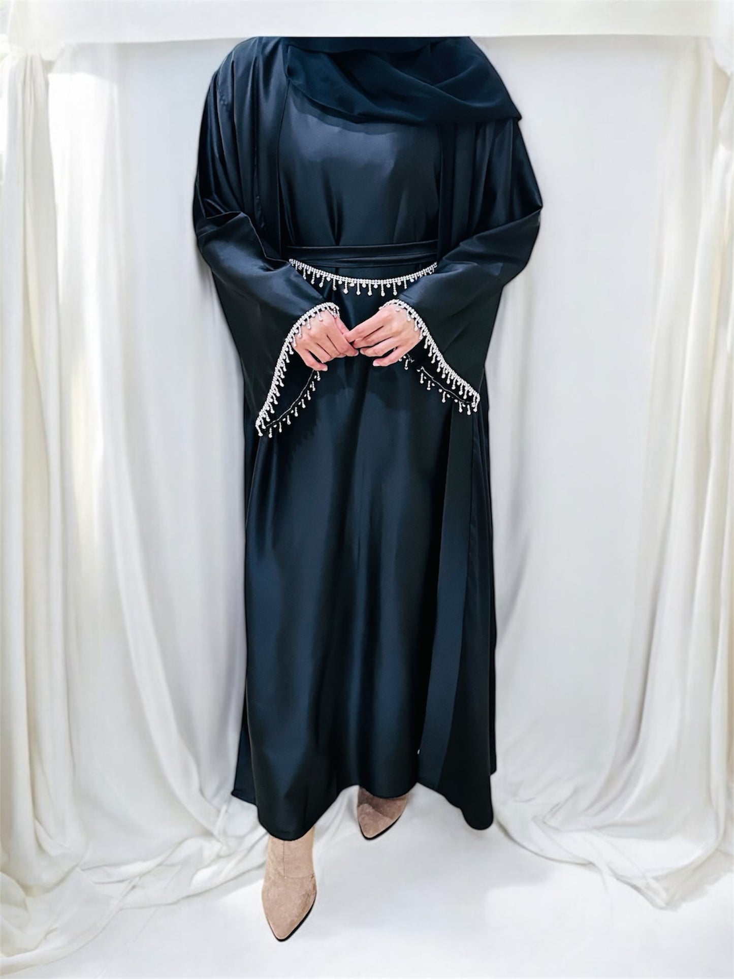 Zeenat Silk abaya- Black