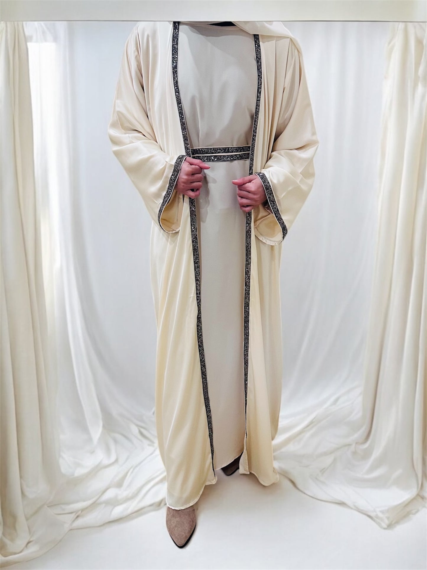 Sarah Diamond Abaya-Beige