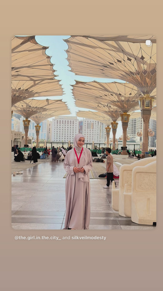 Harir maqsoor Cotton Abaya-Four Piece Elegance